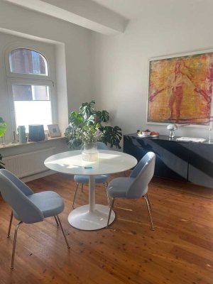 Charmante 2,5-Zimmer-Altbauwohnung mit Innenhof in ruhiger Lage am Bunten Garten