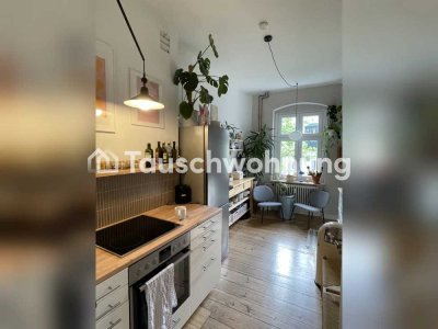 Tauschwohnung: 2-Zimmer-Altbau mit Balkon gg. größer