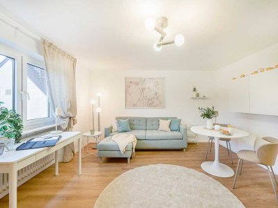 Traumhaft möblierte 2-Zimmer-Wohnung mit Balkon