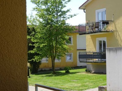 Schöne 2-Zimmer-Wohnung mit Balkon und EBK in Bad Griesbach