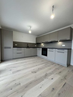 Top 2,5 Zi-Wohnung !! Erstbezug !! Neubau !!