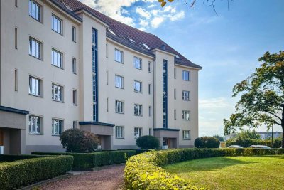 Wohnen in Seidnitzer Gärten in hochwertiger Sanierung zwei Balkonen und grandiosen Fernblick