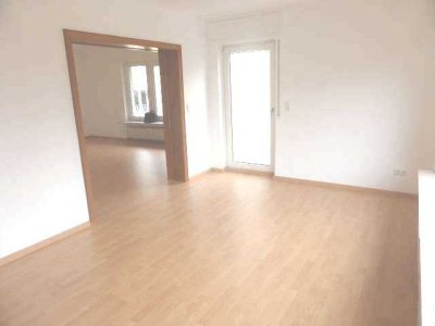 3-4-ZW, Hanau-Musikerviertel, Balkon, Garage, Garten, Nähe Golfpl., Reiterhof, Park