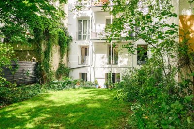 URBAN OASIS: EINZIGARTIGER TOWNHOUSE STYLE MIT 240M² PRIVATEM GARTEN