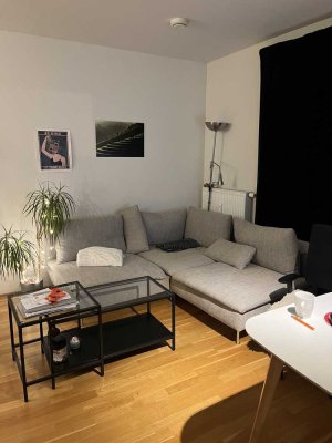 2-Zimmer-Wohnung möbliert zentral