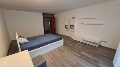 Exklusive 2-Zimmer-Wohnung mit EBK in Böblingen