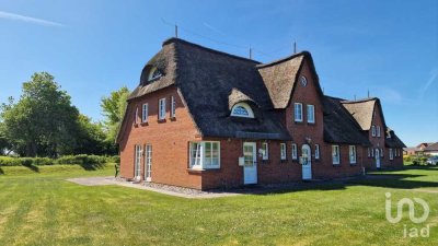 Reetdach-Endhaus auf Nordstrand – nur 200 Meter bis zur Nordsee