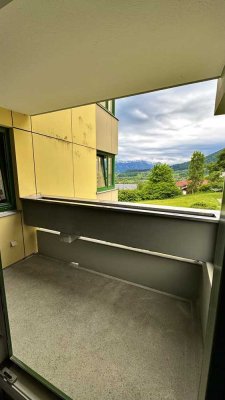 Stilvolle, sanierte 2,5-Zimmer-Wohnung mit Balkon und EBK in Immenstadt im Allgäu