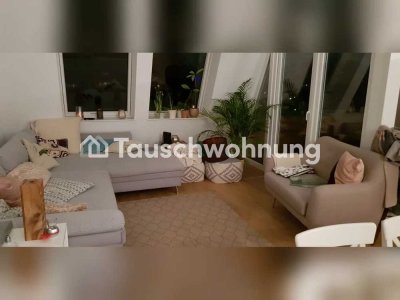 Tauschwohnung: Traumhafte Dachgeschosswohnung mit Loggia gegen vier Zimmer