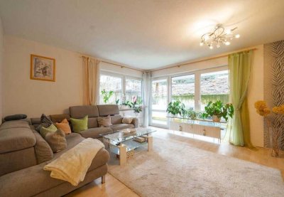 3,5 Zimmer Souterrain + 2 Bäder, EBK und Terrasse - 100qm