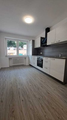 Neu sanierte und möbelierte 2 Zimmerwohnung Nähe Frankenberger Viertel