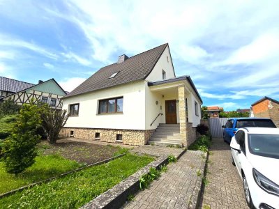 Viel Platz & Potenzial: Großzügiges Einfamilienhaus mit Riesengrundstück im Südharz (Roßla)
