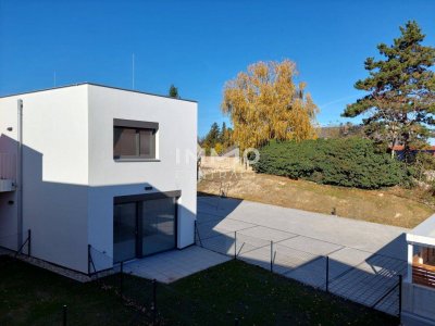 Sicherer Altersitz barrierefrei - Sonniger Garten + inklusive Garagenstellplatz