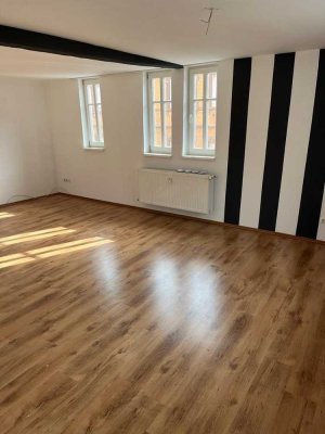 Moderne 3-Zimmer Wohnung mit neuer Einbauküche ca. 77qm