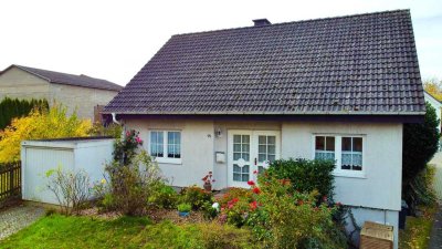 Bezugsfreies 1-Familienhaus in Ortskernlage von Hachborn