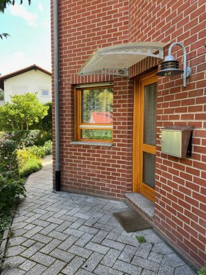 Apartment/Einliegerwohnung mit Terrasse in optimaler Lage