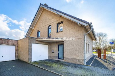 JÜCHEN-OTZENRATH FREISTEHENDES EINFAMILIENHAUS IN RUHIGER, FAMILIENFREUNDLICHER LAGE!