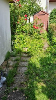 Traumhaftes  Einfamilienhaus mit Garten, Wintergarten & viel Privatsphäre in Hamburg-Lurup
