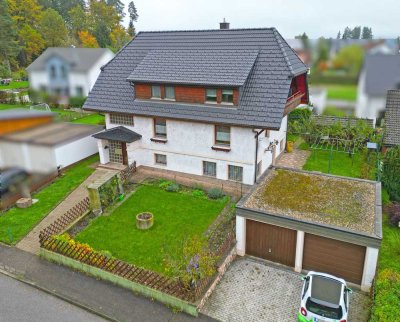 Gepflegtes Zweifamilienwohnhaus in idyllischer Lage am Waldrand - Musbach (!)
