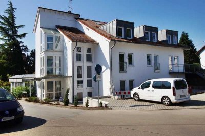 Neuwertiges, charmantes Apartment in ruhiger Ortsrandlage