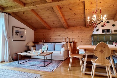 FREIZEITWOHNSITZ - Urgemütliche Dachgeschosswohnung in Reith