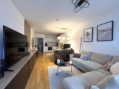Großzügige 2-Zimmer mit hofseitiger Loggia