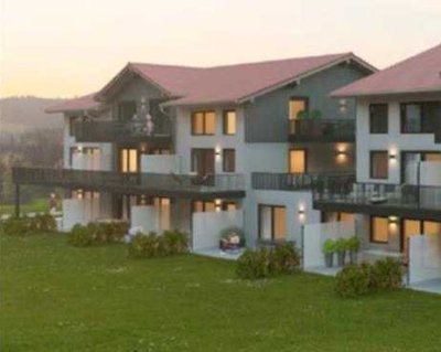 Moderne und helle 2-Zimmer-Wohnung mit gehobener Innenausstattung sowie Einbauküche in Oy-Mittelberg