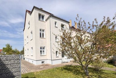 Flexibles 3-Parteien-Haus mit Garten, Pool & Solartechnik