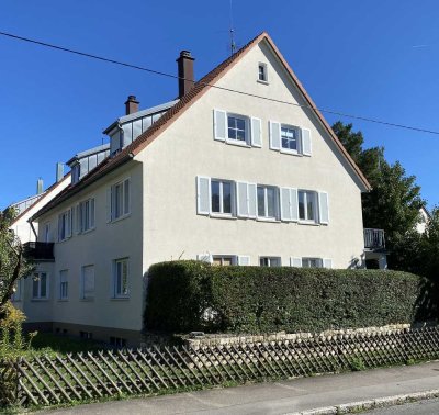 3-Zimmer-Wohnung - Nähe Uni - WG geeignet - in Vaihingen