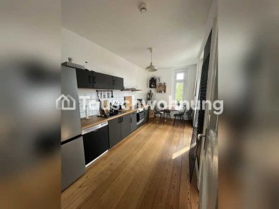 Tauschwohnung: Schöne Altbauwohnung mit zwei Balkonen