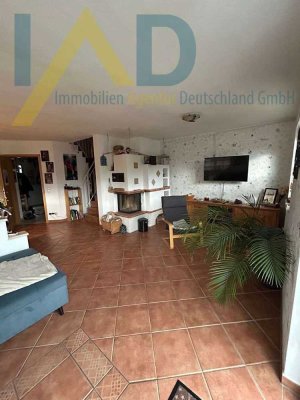 Provisionsfrei für Käufer! Attraktive Doppelhaushälfte nahe Freilassing in ruhiger Lage zu verkaufen