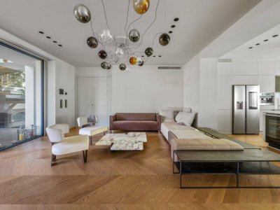 Preisreduktion: Villa - 371m² Wohnfläche mit Pool, Spa &amp; Panoramaterrasse