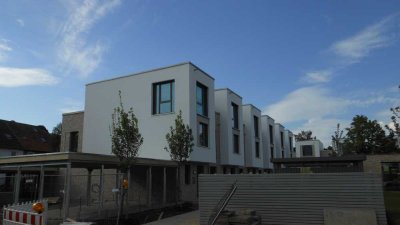 6-Zimmer-Reihenendhaus mit Carport und luxuriöser Innenausstattung in Hannover-Bothfeld