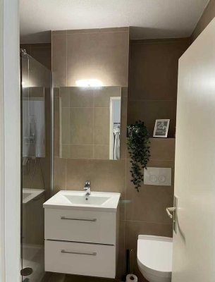 Charmante 1-Zimmer Wohnung mit Balkon in Milbertshofen