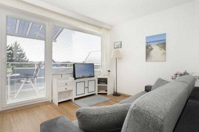 Neuwertige 1-Raum-Wohnung mit Balkon und Einbauküche in Scharbeutz