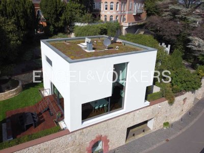 B43 Design-Kubus                                                           mit historischen Weink...