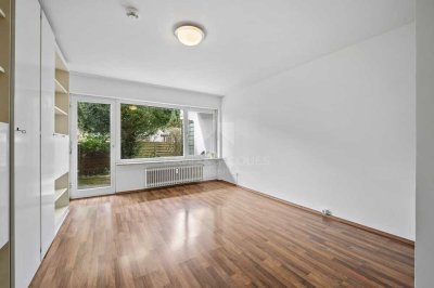 Blick ins Grüne inklusive – Apartment mit Terrasse und Stellplatz in Obermenzing