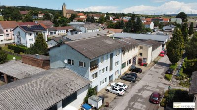 Mehrparteienhaus mit insgesamt 8 Wohnungen und einer großzügigen Halle direkt in Leobendorf - 4 km von Korneuburg entfernt