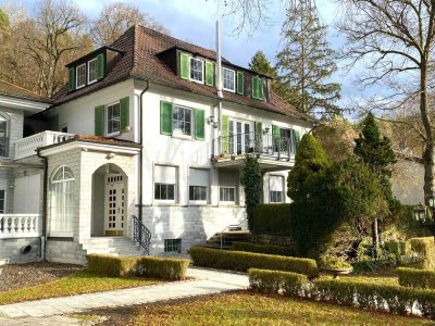 Traumhafte Villa mit 3 Wohnungen
