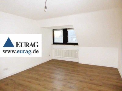 N-Thon: Hell und Gemütlich- 2-Zi-Whg (2.OG o.A.) mit Tageslichtbad