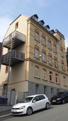 TOP 2-Raum Maissonette Wohnung mit FBH,  großen Balkon und Einbauküche