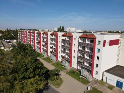 Hochwertig sanierte 2-Raumwohnung mit Balkon!