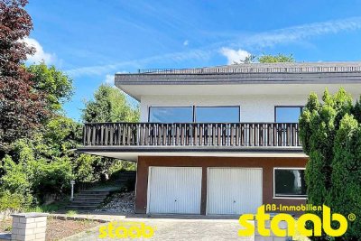 RENOVIERTES EINFAMILIENHAUS MIT EINLIEGERWOHNUNG IN IDYLLISCHER LAGE
