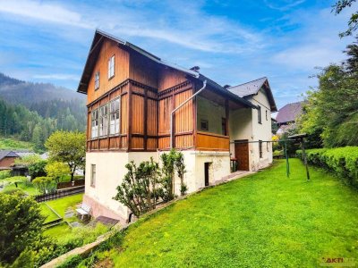 Wohnhaus mit Charme und Potenzial. - Ideal zur individuellen Gestaltung.