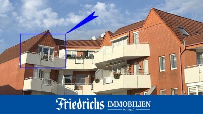 2-Zimmer-Dachgeschosswohnung mit zwei Balkonen, Kellerabteil und Tiefgaragenstellplatz