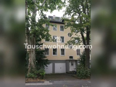 Tauschwohnung: 4 Zimmer Dachgeschoss Wohnung mit Balkon groß und Speicher