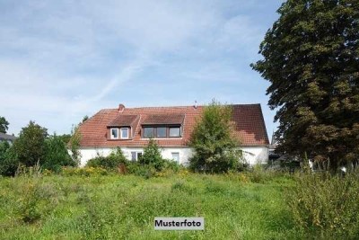 Mehrfamilienhaus mit 4 Wohnungen auf ehem. Hofstelle – ideal für Kapitalanleger oder Familien