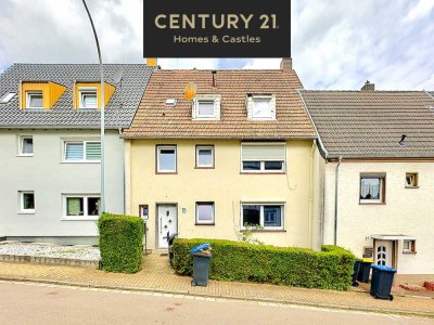 Charmante 2-ZKB-Dachgeschosswohnung mit Einbauküche & Gartennutzung