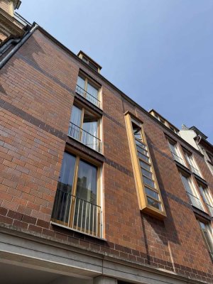 +++Möblierte Maisonette-Wohnung mit Klimaanlage, TG-Stellplatz, Balkon uvm. in Wiesbaden-Mitte+++