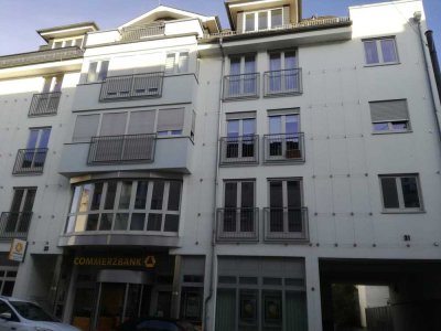 Provisionsfrei! Gepflegte 3-Zimmer Maisonette-Wohnung  in Wiesbaden Biebrich